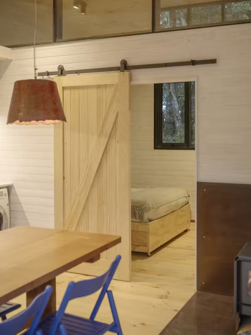 是什么让这栋56平方米的两卧室平房感觉如此宽敞？