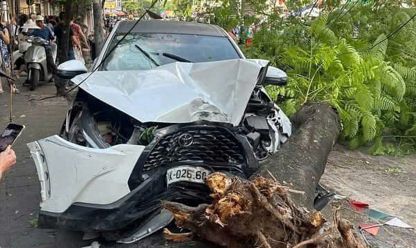 河内女司机驾车连环撞事故：一名受害者死亡