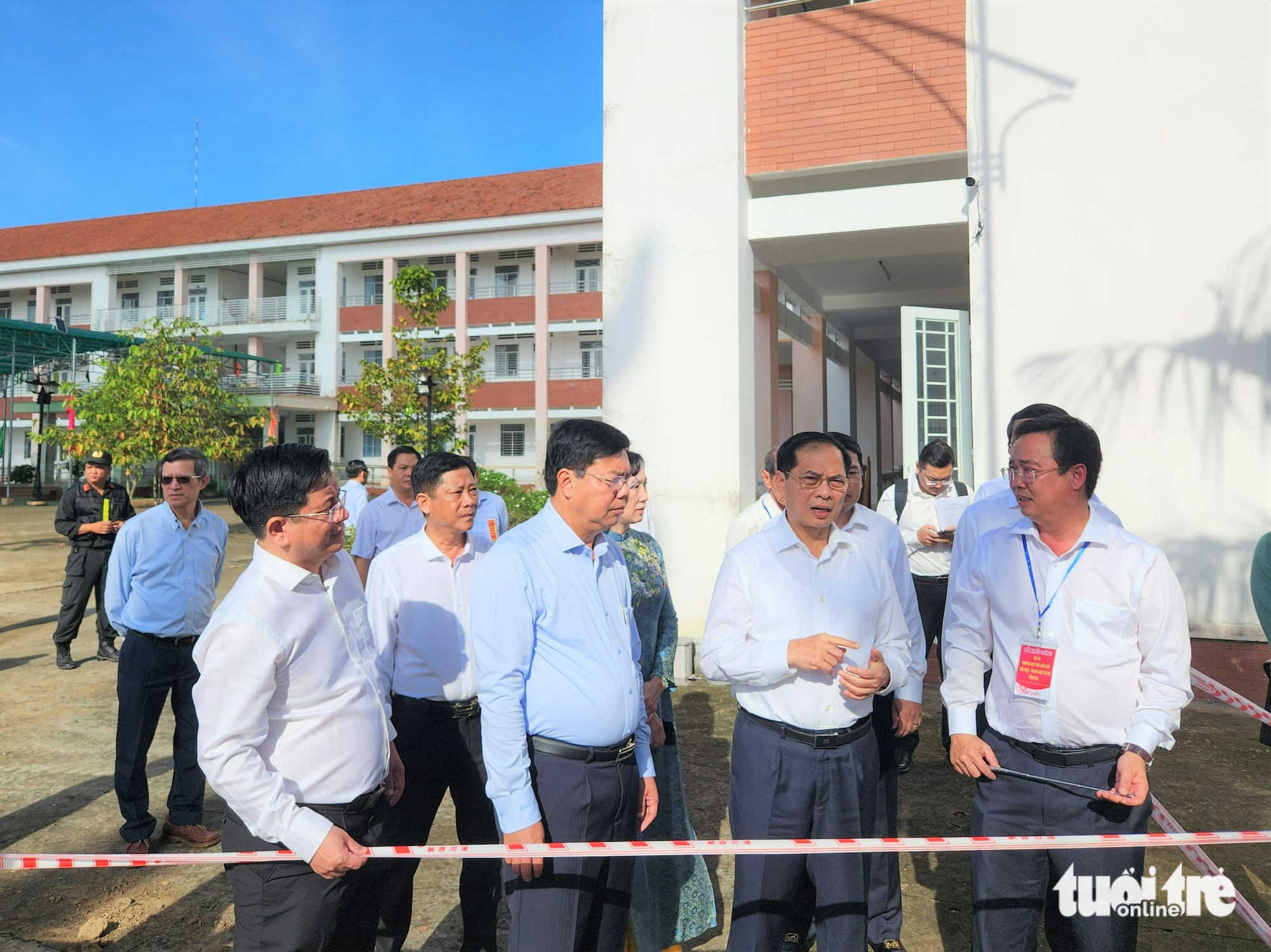 边境各乡联级寄宿学校同步开工