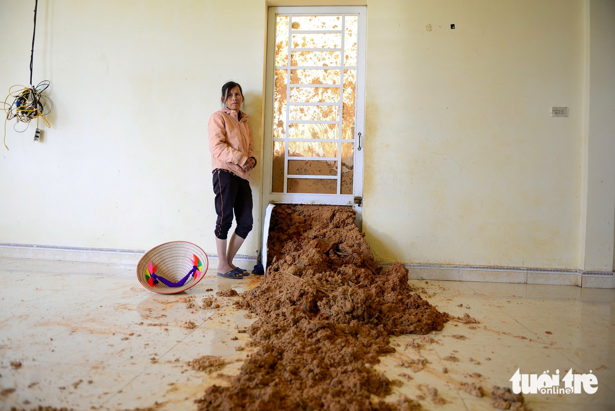 35公顷松林山体滑坡，林同省多户居民被迫疏散