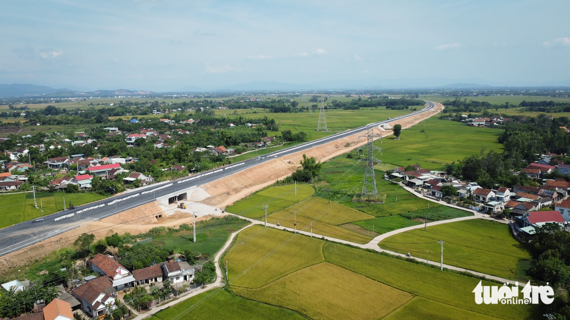 即将完成的怀仁-归仁高速公路近况，是否按计划进行？