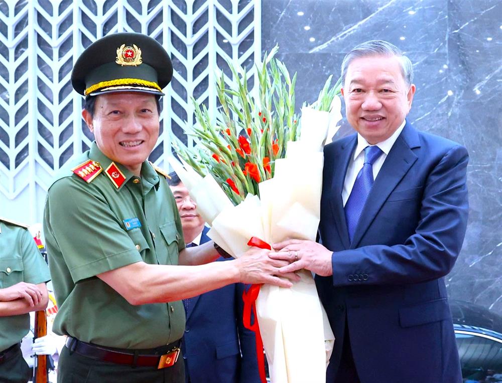 总书记苏林会见人民公安先进典型