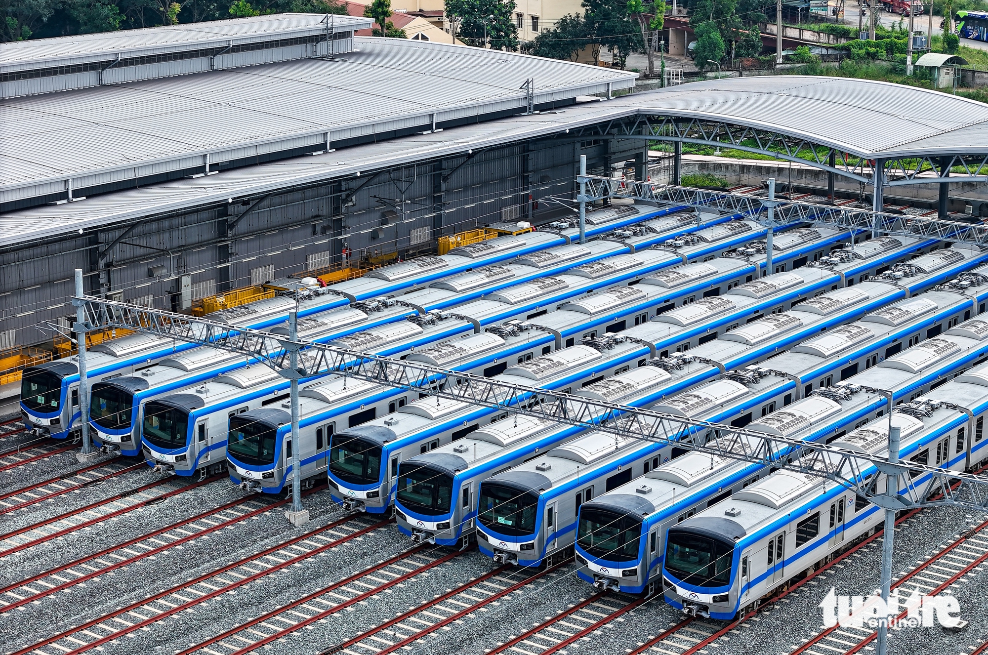 建设厅厅长致函感谢各代人士，庆祝胡志明市交通行业50周年