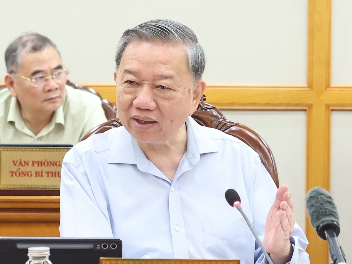 总书记苏林主持政治局会议关于组织和行政单位的安排