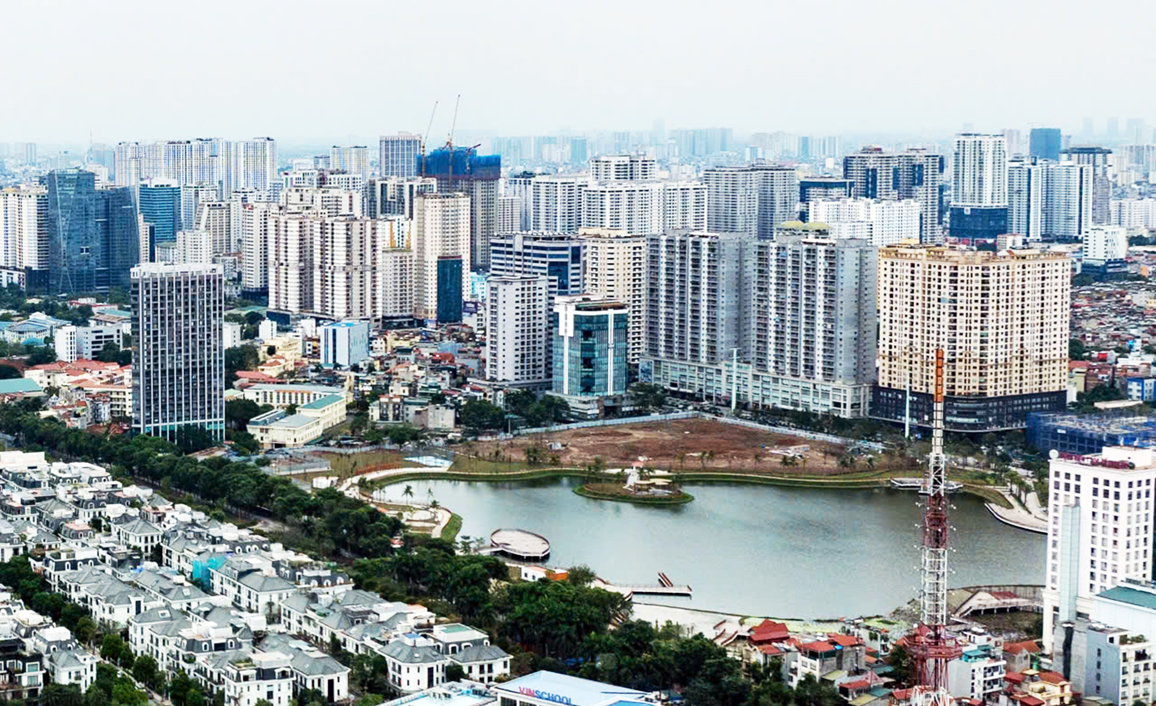 土地收入大增，不要急于庆祝