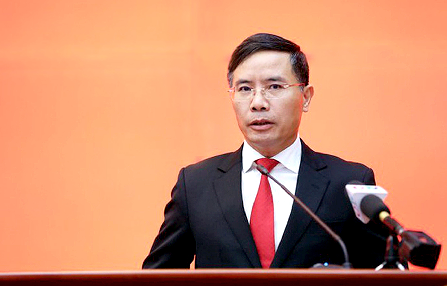 范德安被推荐选举为岘港市人民委员会主席