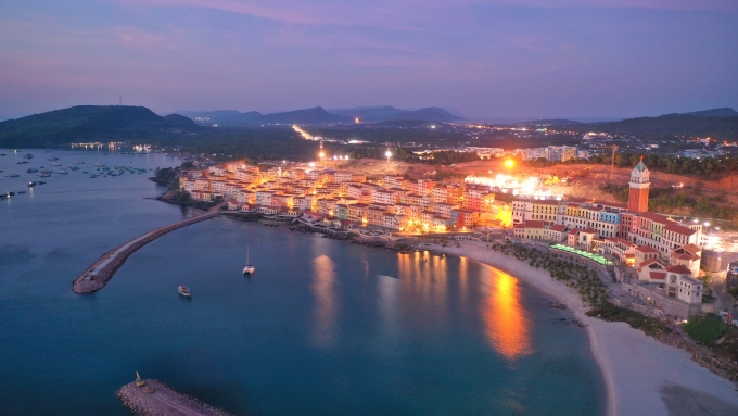 富国岛如何依赖海底电缆供电