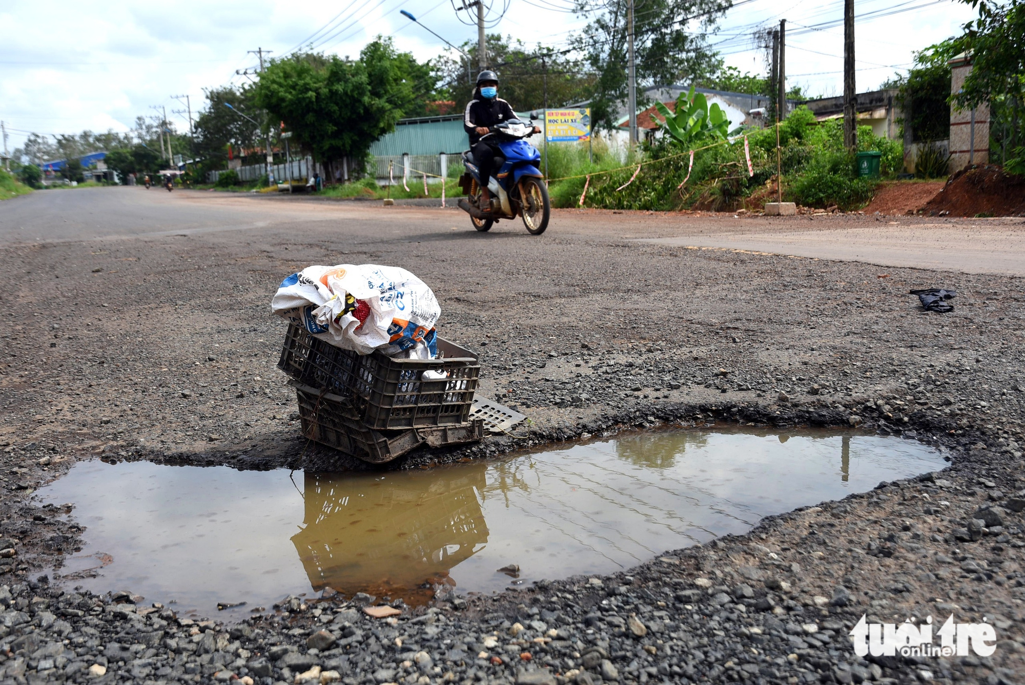 DT 753 道路连接马达大桥项目：要求彻底解决土地征用障碍