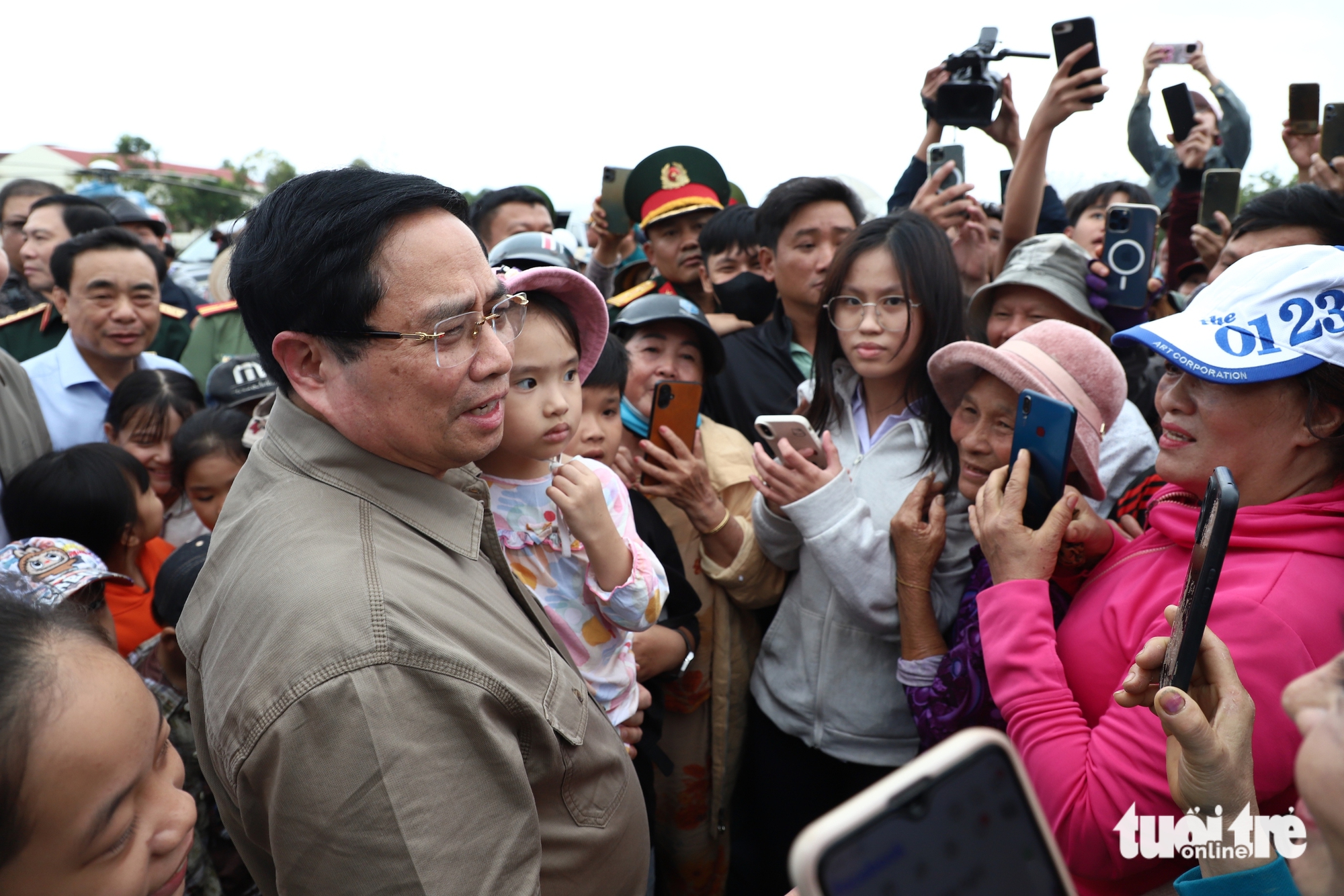 总理要求开展'光中战役'为洪水灾区民众重建房屋