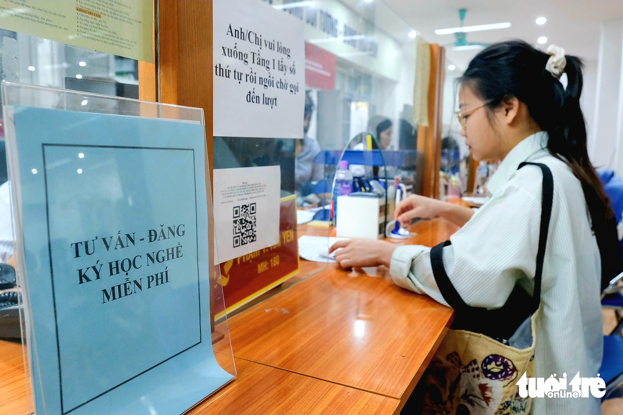 12月20日上午新闻：缩短领取失业救济金的等待时间| 越南中文社｜越南新闻与政策信息中文平台