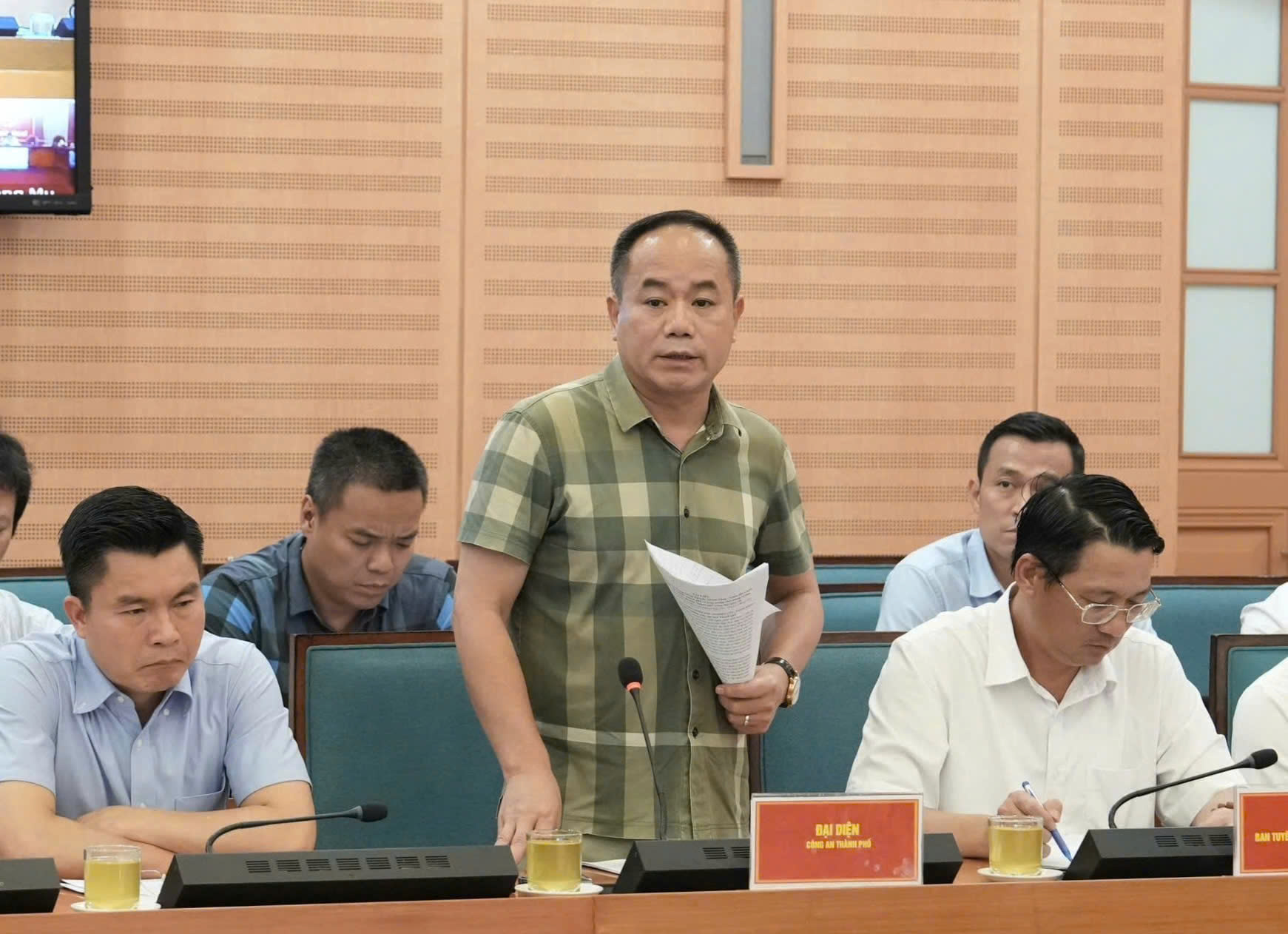 河内公安局长：首都将不再有街头交警，由AI摄像头替代