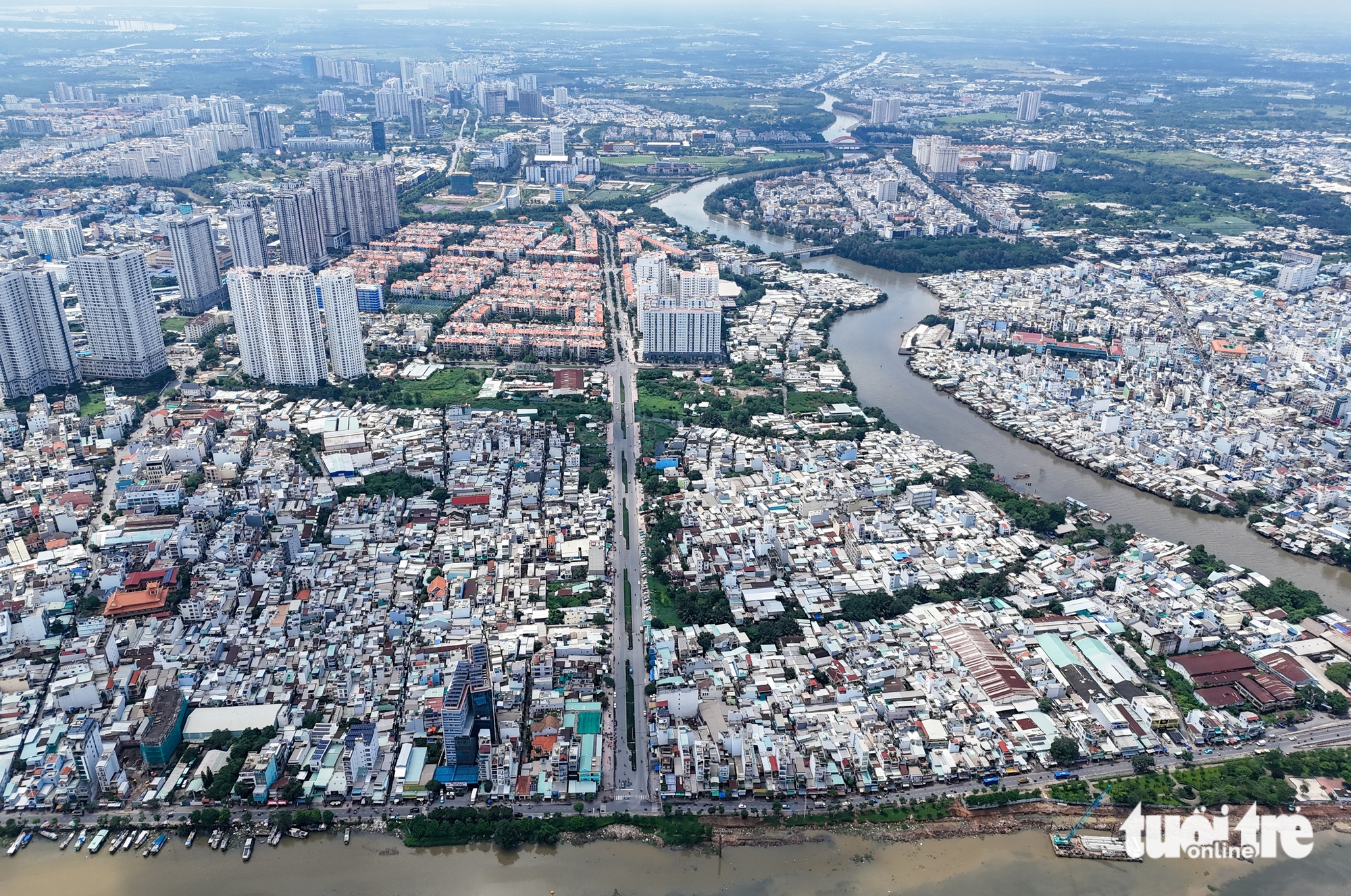 居民拆除房屋，移交土地建设阮快桥道路