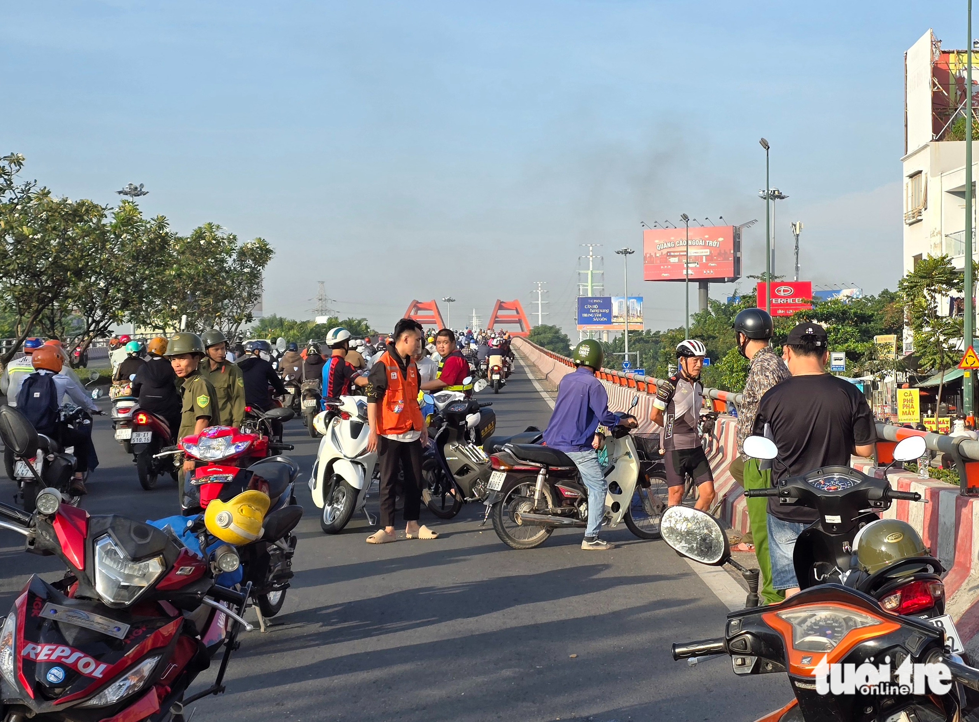 男子在范五老街骑健身自行车时死亡