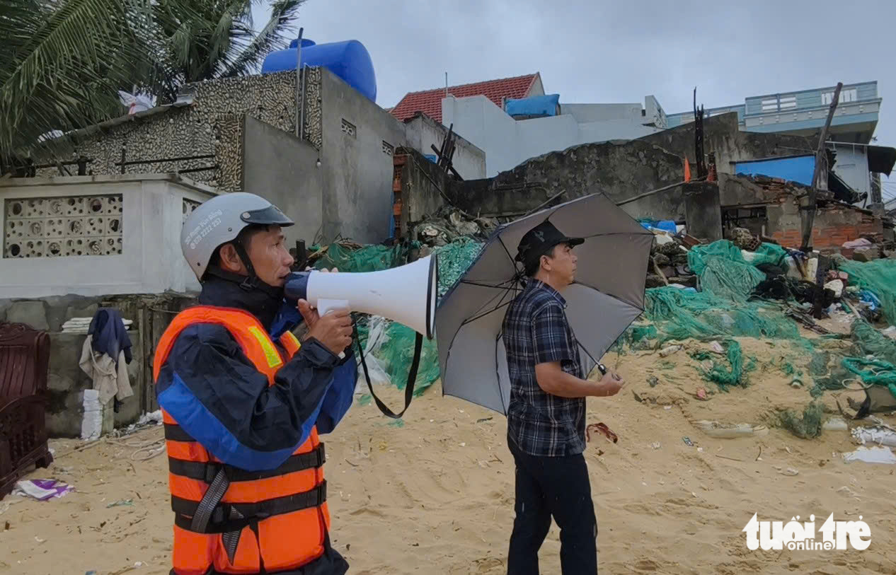 达乐省领导动员民众疏散，嘉莱省6,654户紧急疏散躲避13号台风