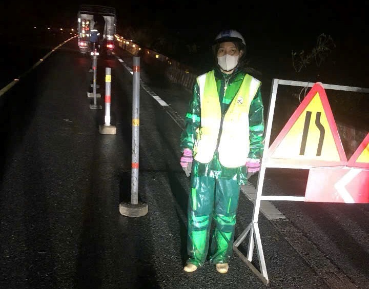 将派遣专家前往评估横山近40米长裂缝