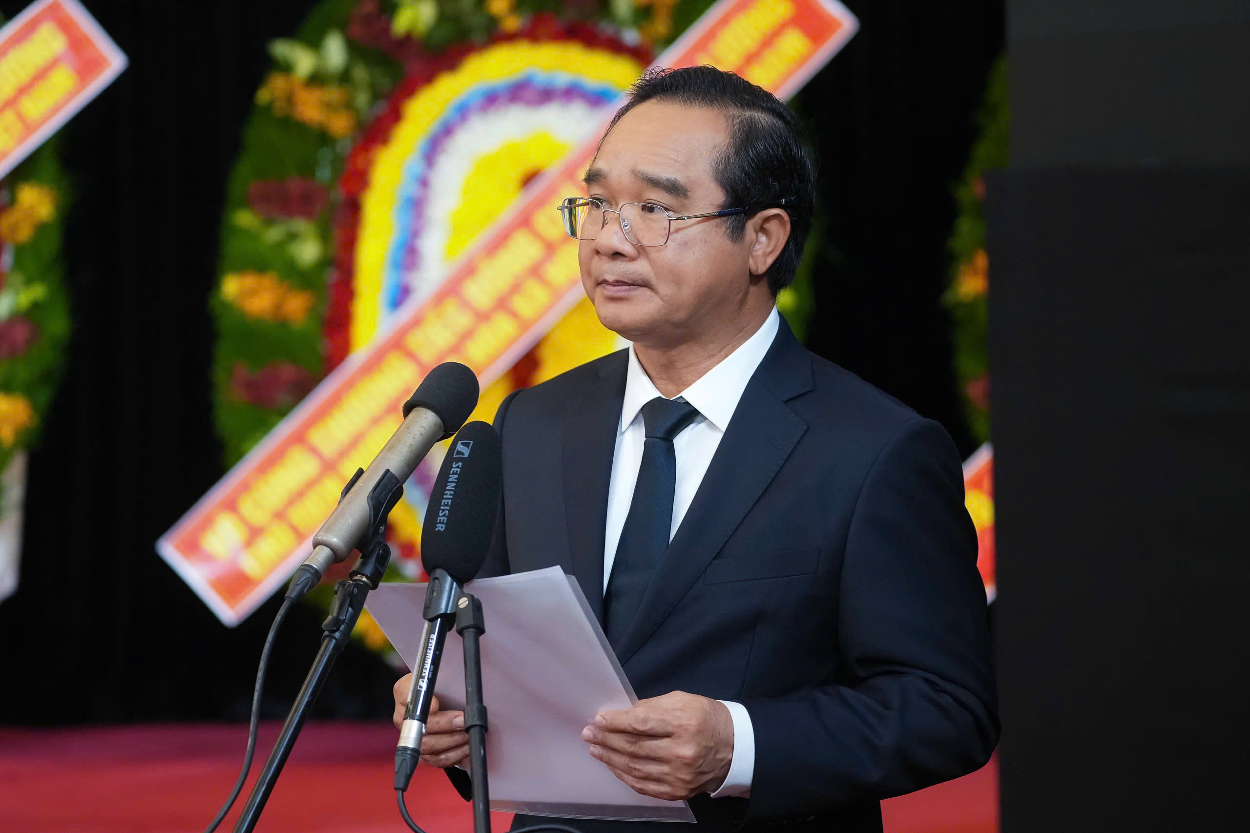 原国家主席陈德良的追悼会