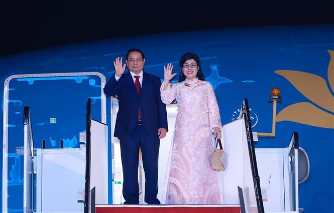 马来西亚欢迎范明政总理，开始访问并参加高级别会议