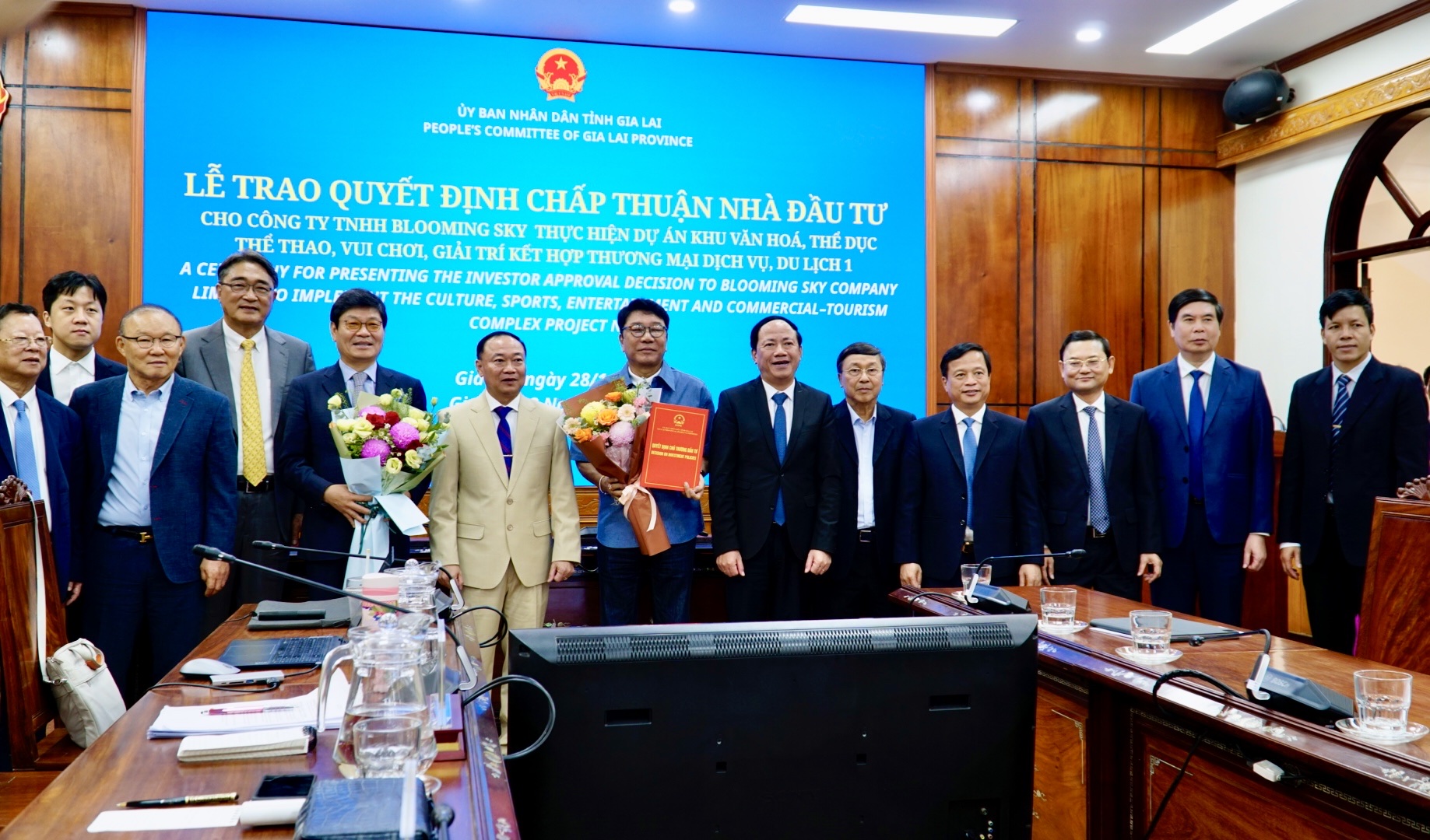 K-pop大师李秀满公司投资2600亿越南盾在嘉莱省开发旅游和高尔夫项目