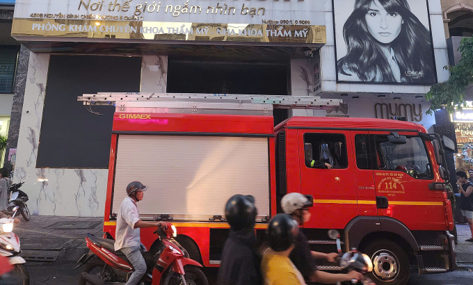 胡志明市六层美容院发生火灾