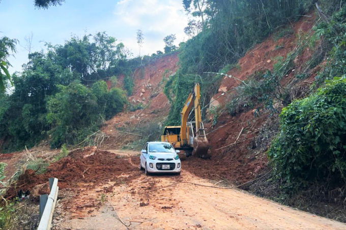 潘切至大叻路线上的嘉北隘口通车