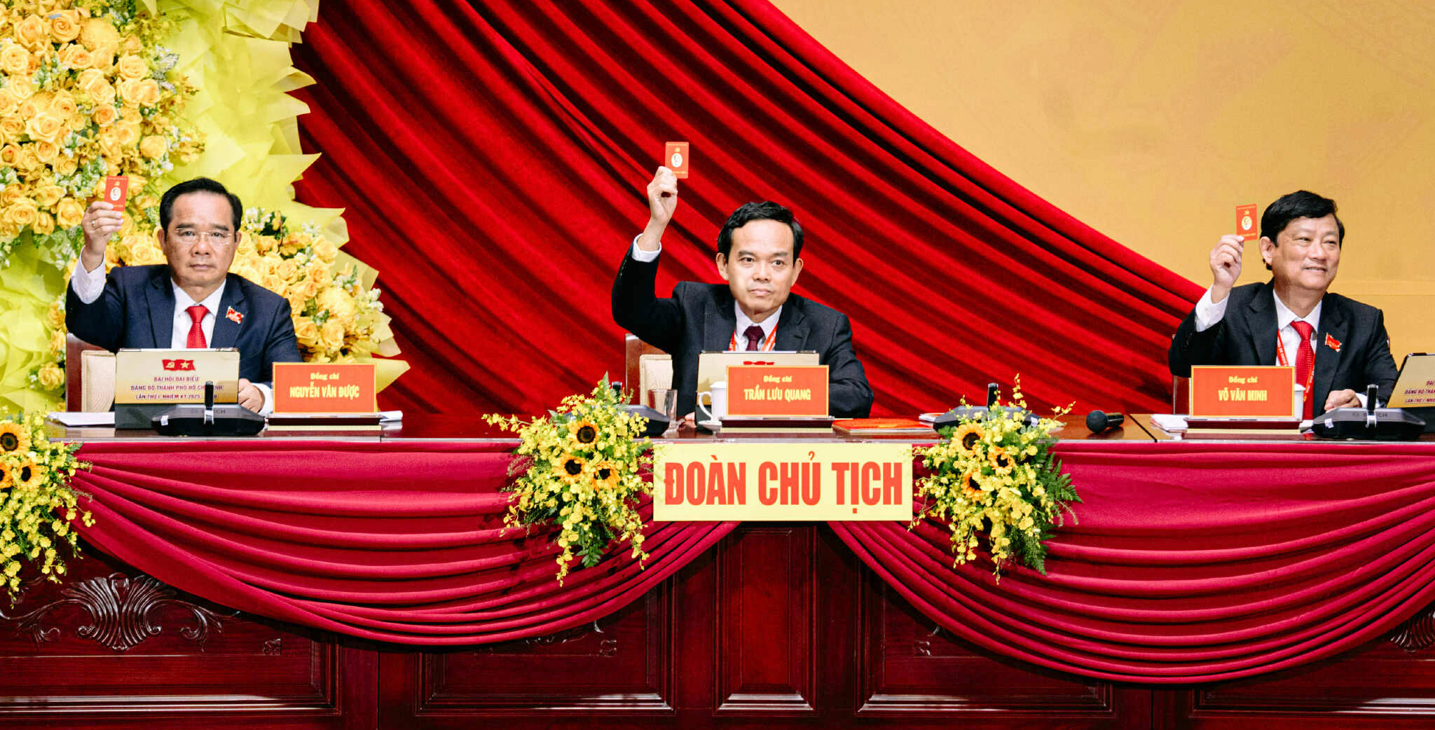 胡志明市将审查、评估人事安排以实现党代会提出的目标