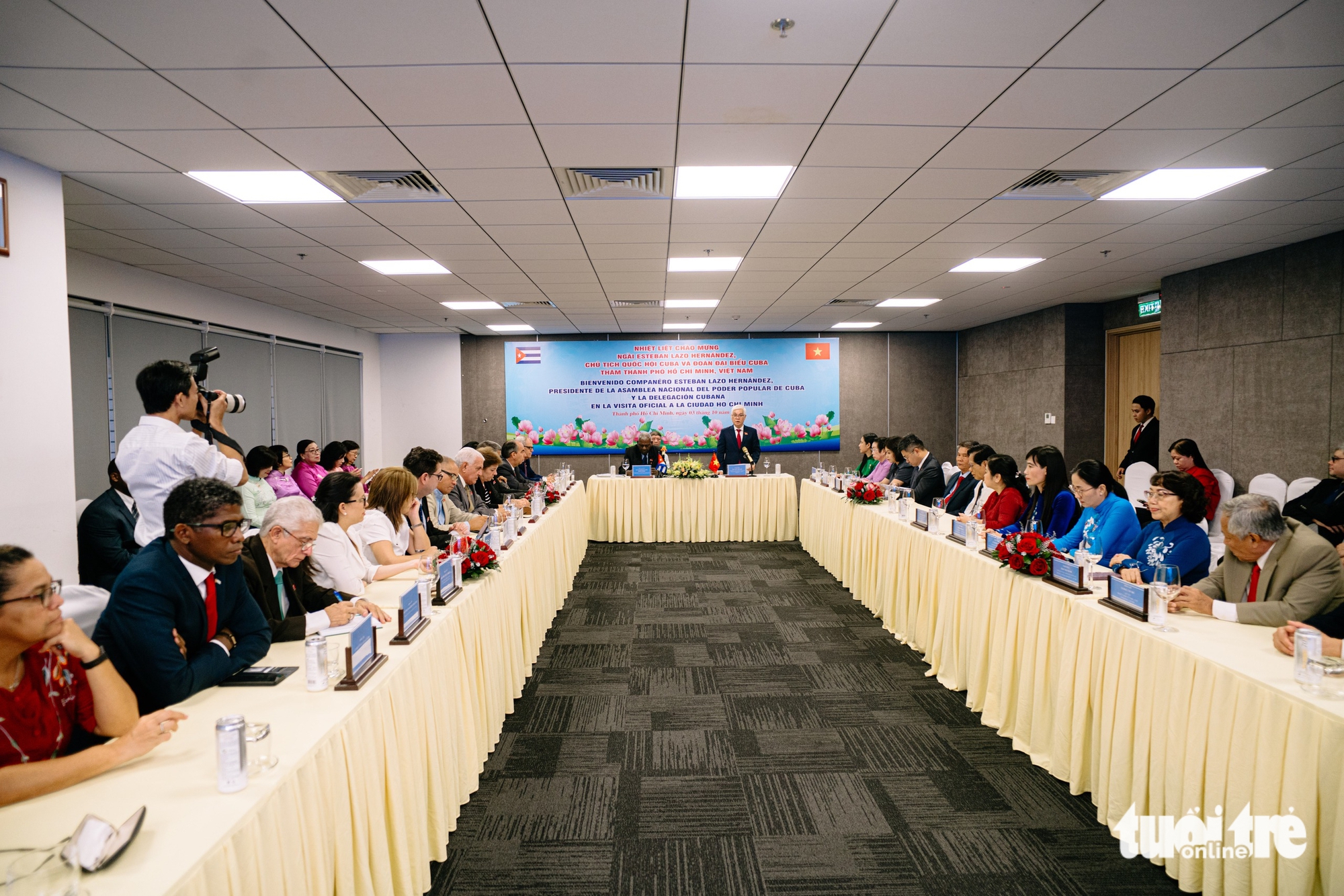 古巴国会主席：'友谊'一词不足以描述越南与古巴的关系