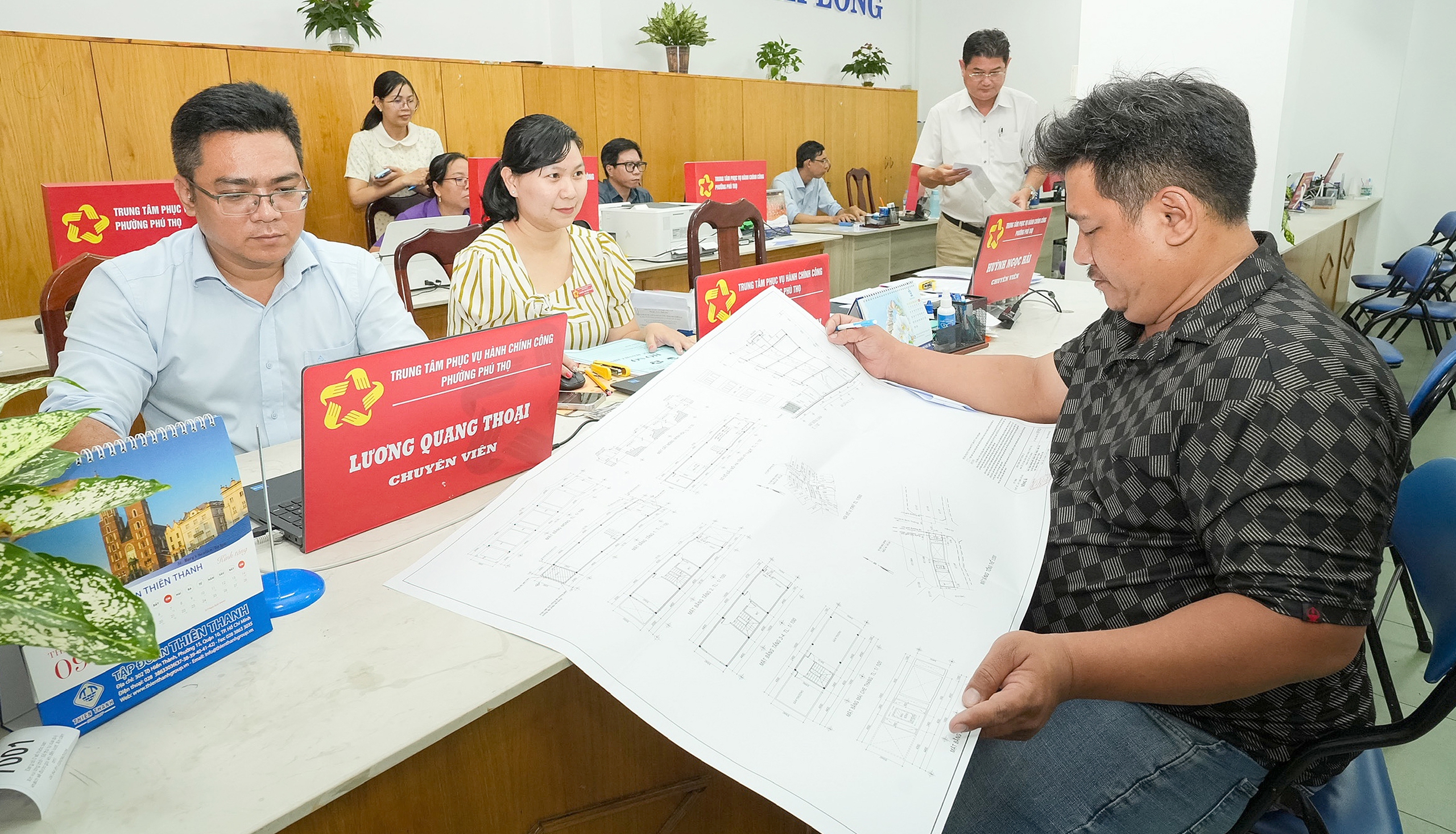 尽快发放建筑许可证