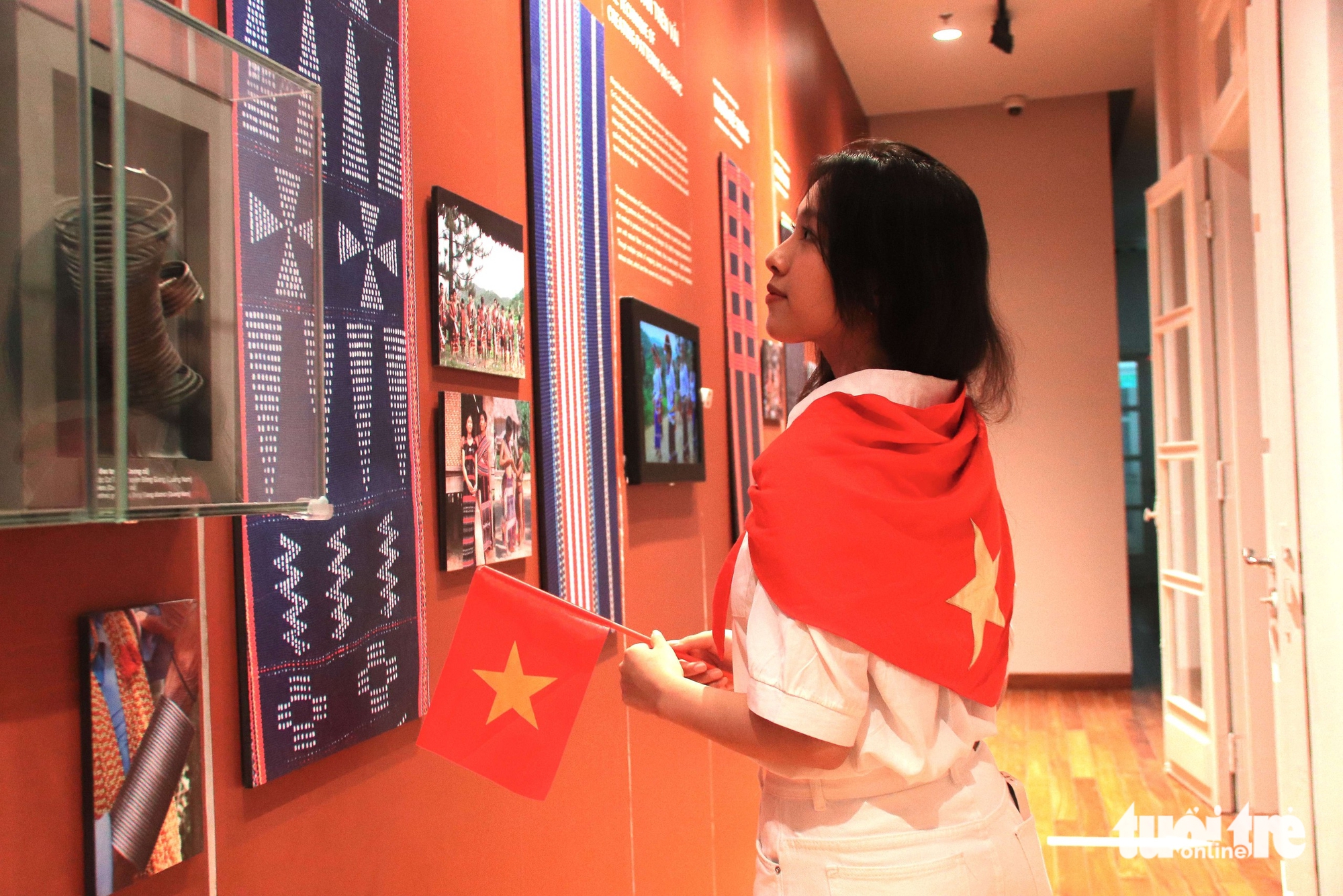 游客涌向岘港市参观国庆节期间