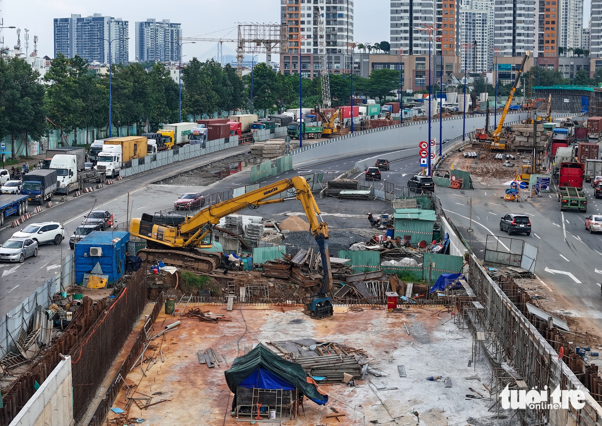 安富立交全景：胡志明市东部门户进度缓慢