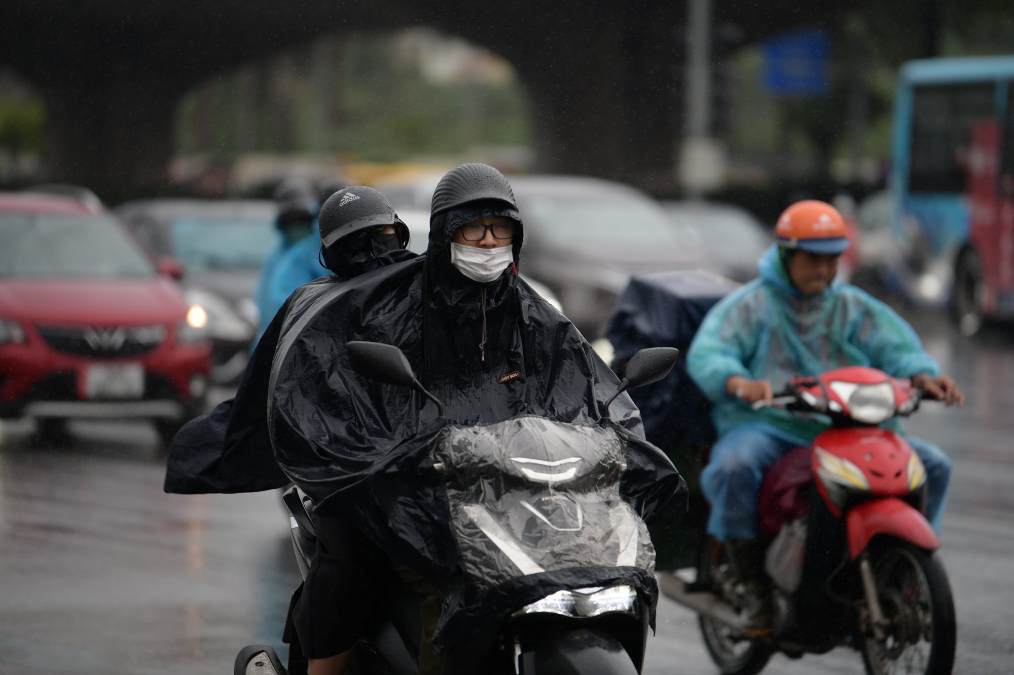 今日天气 12月13日：冷空气来袭，北部至顺化地区有大雨