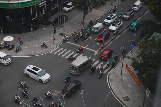 胡志明市因台风Kalmaegi环流结合大潮面临严重内涝风险