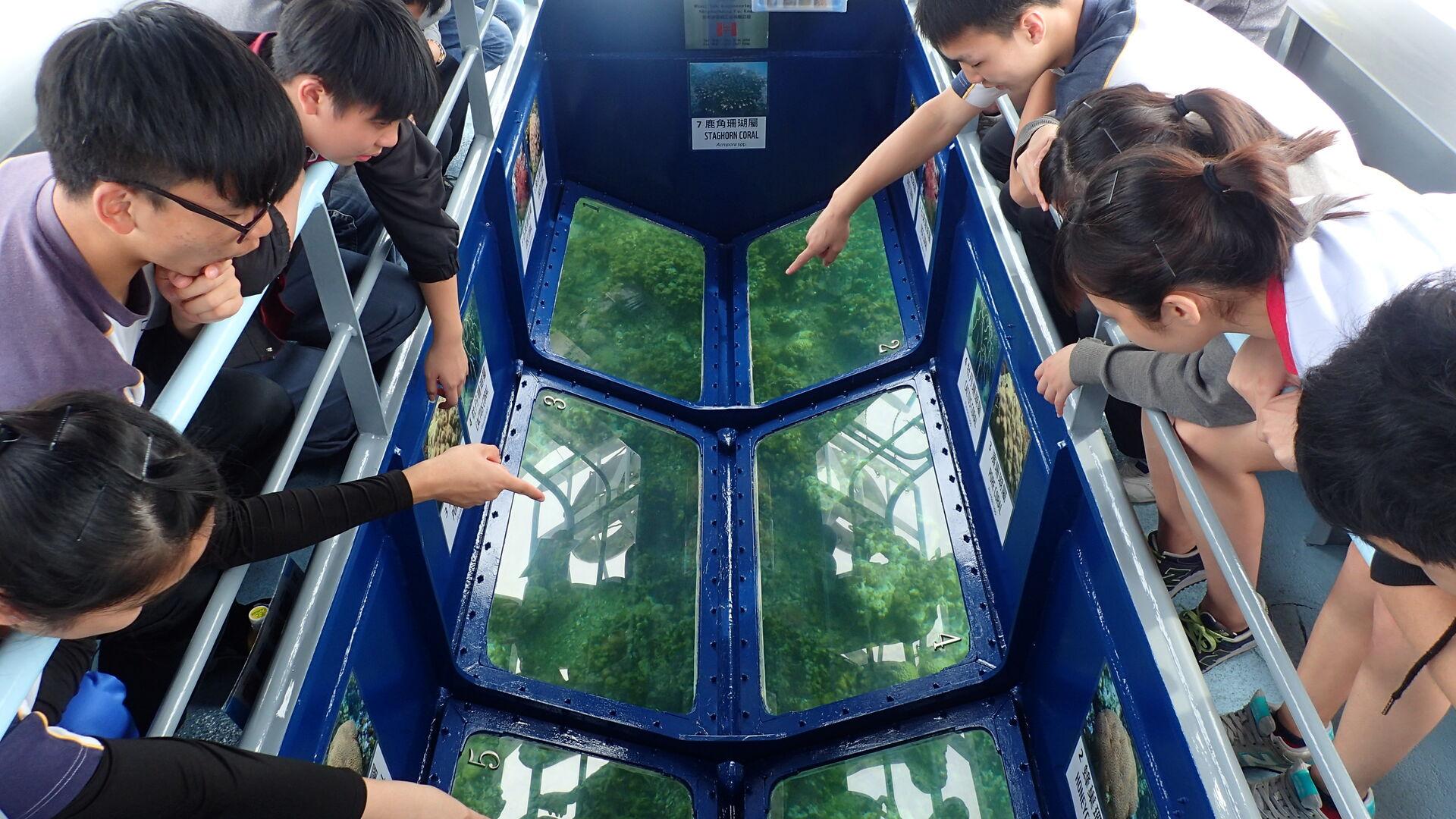 与'闺蜜'一起参加香港超级热门体验活动