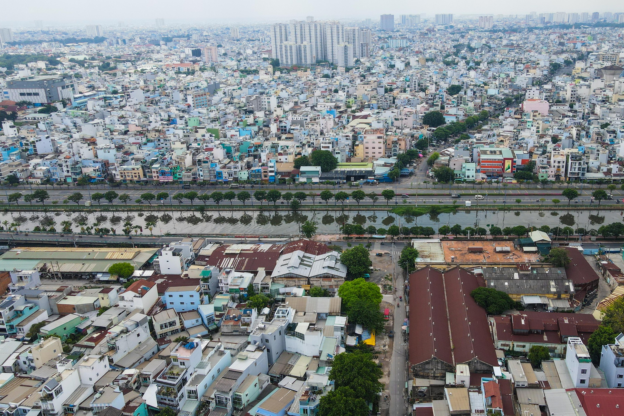 胡志明市成立平仙桥路建筑方案评选委员会