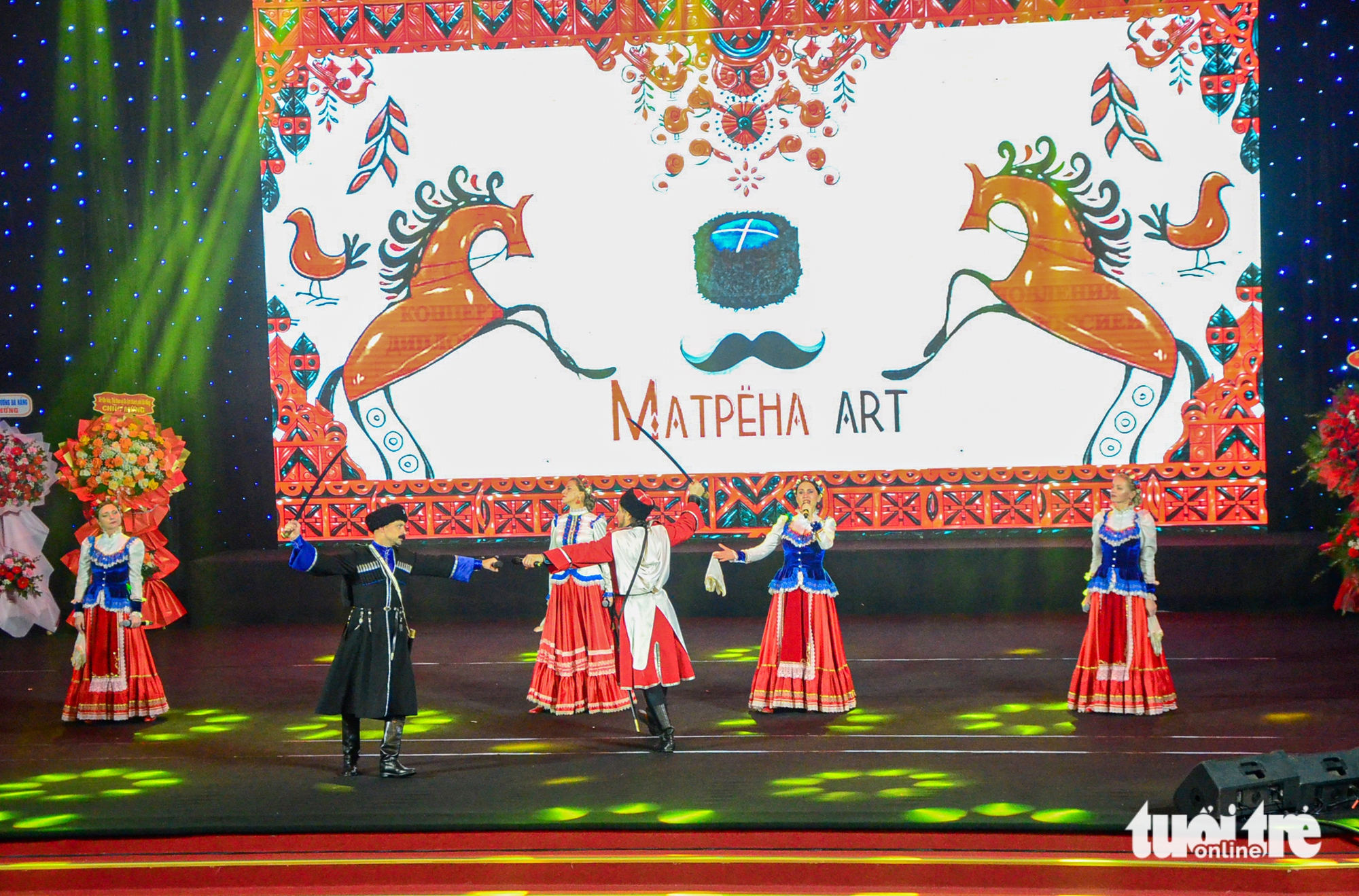 庆祝越俄建交75周年艺术交流晚会温暖举行