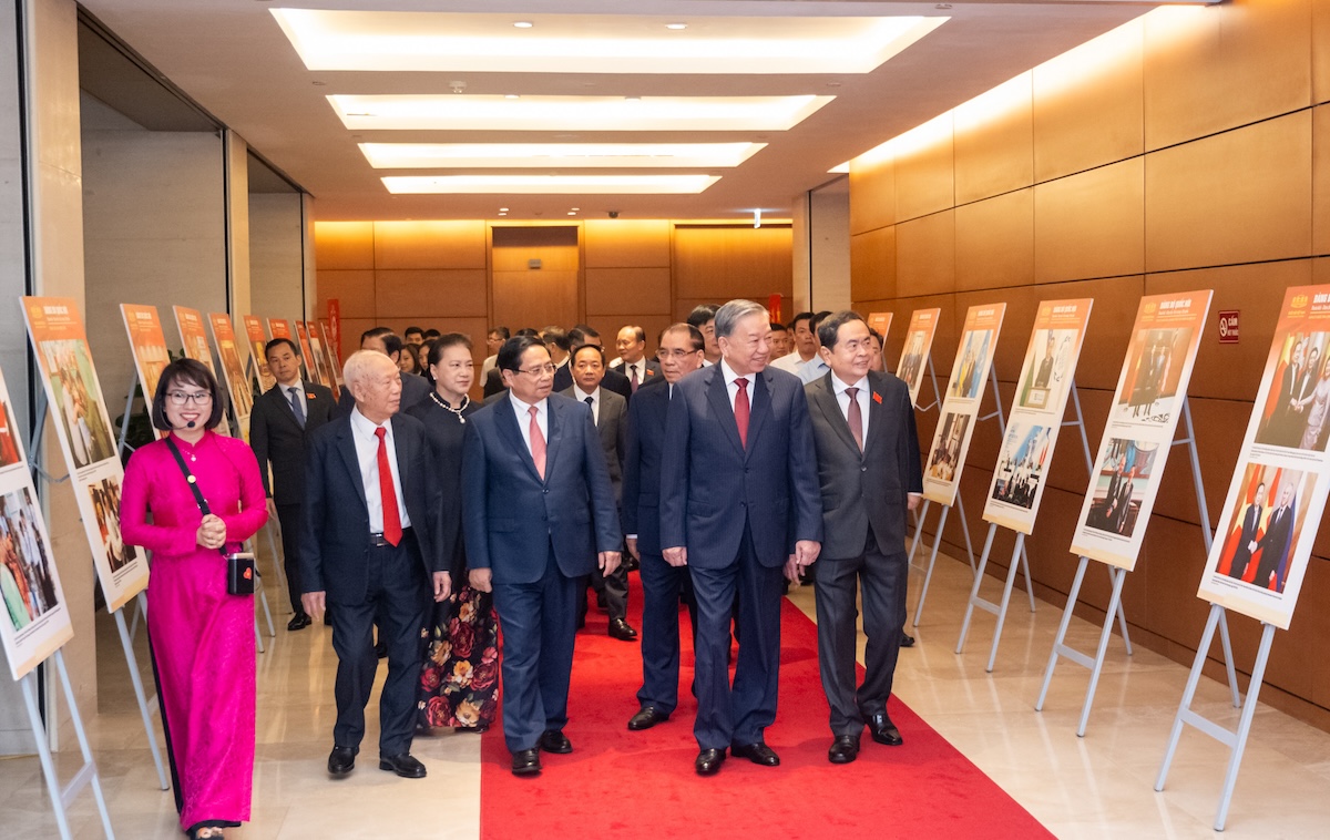 总书记苏林、总理范明政出席国会党委第一次代表大会