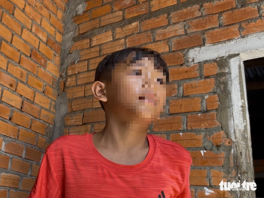 邻居男孩机智救出达克拉克惨案中最年幼的受害者