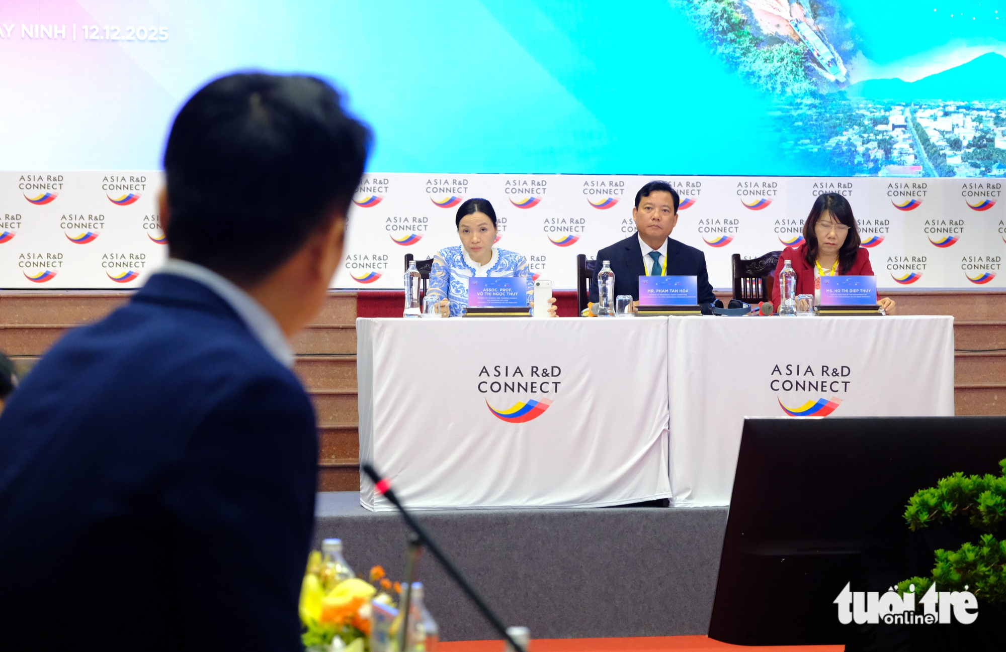 西宁热烈献策助力发展科学技术、创新与数字化转型