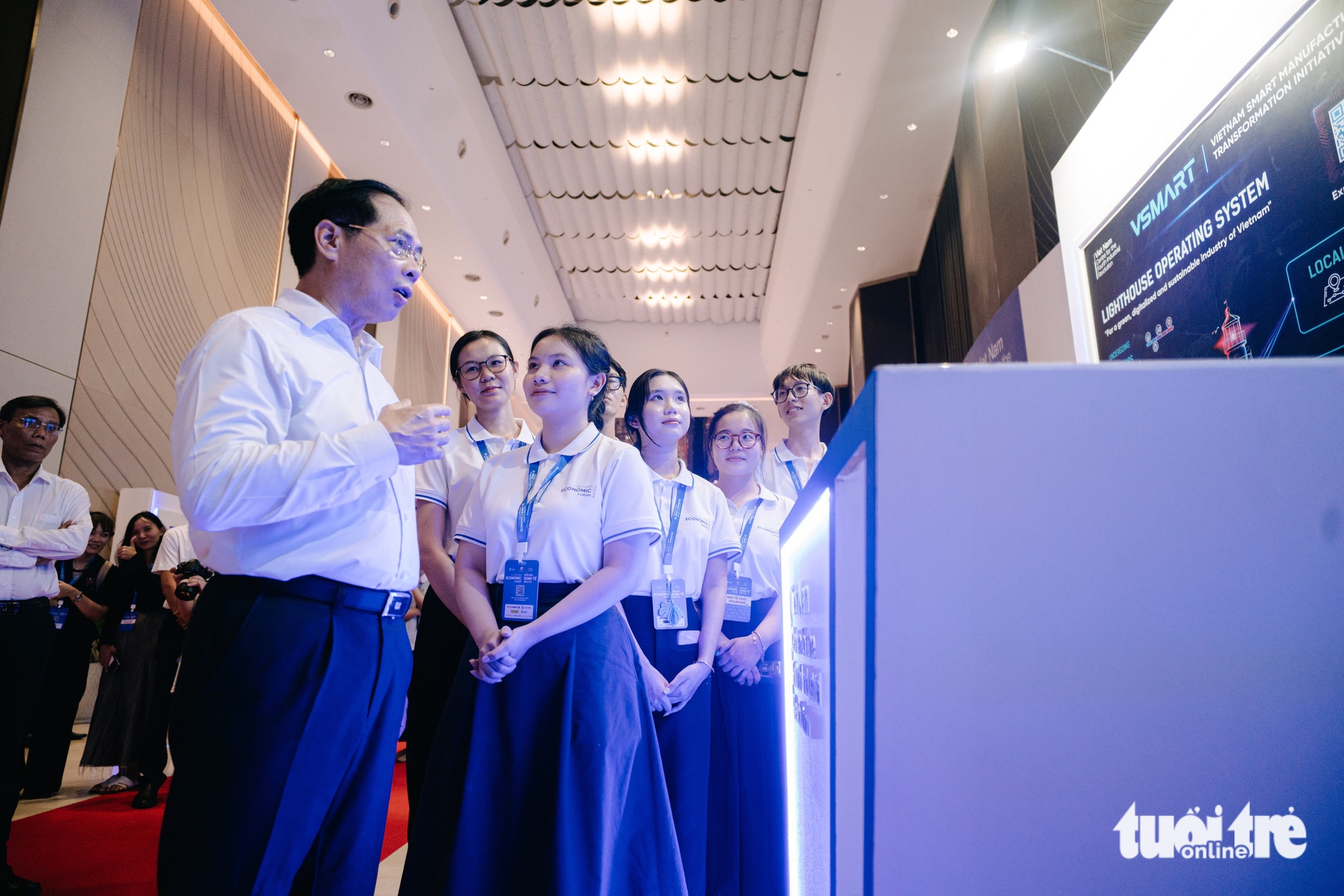 副总理裴青山检查秋季经济论坛最后准备工作