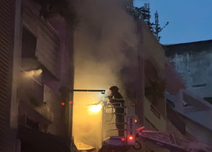 胡志明市中心餐厅火灾，4人死亡