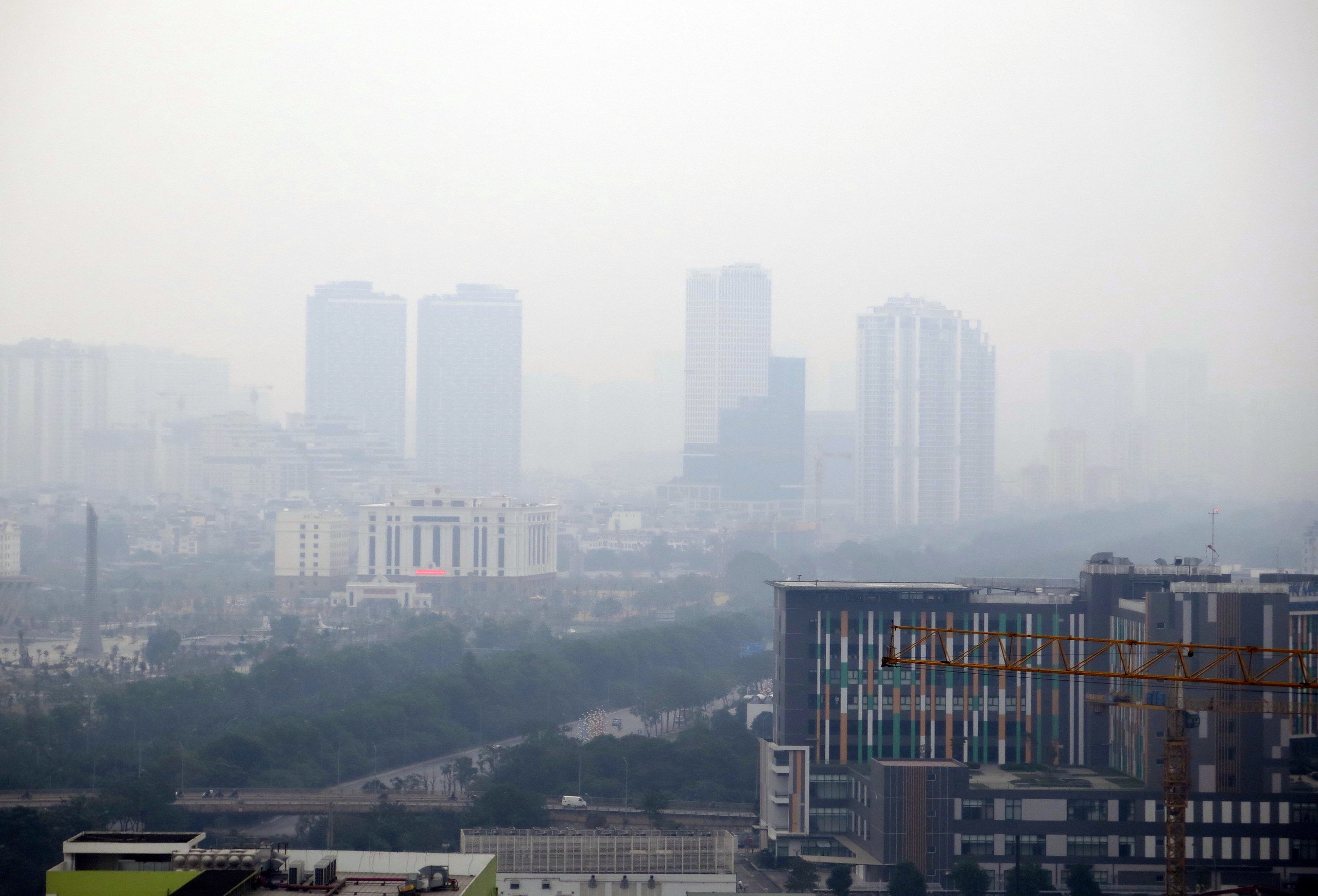家长将空气净化器借给学校，在教室里立即开启