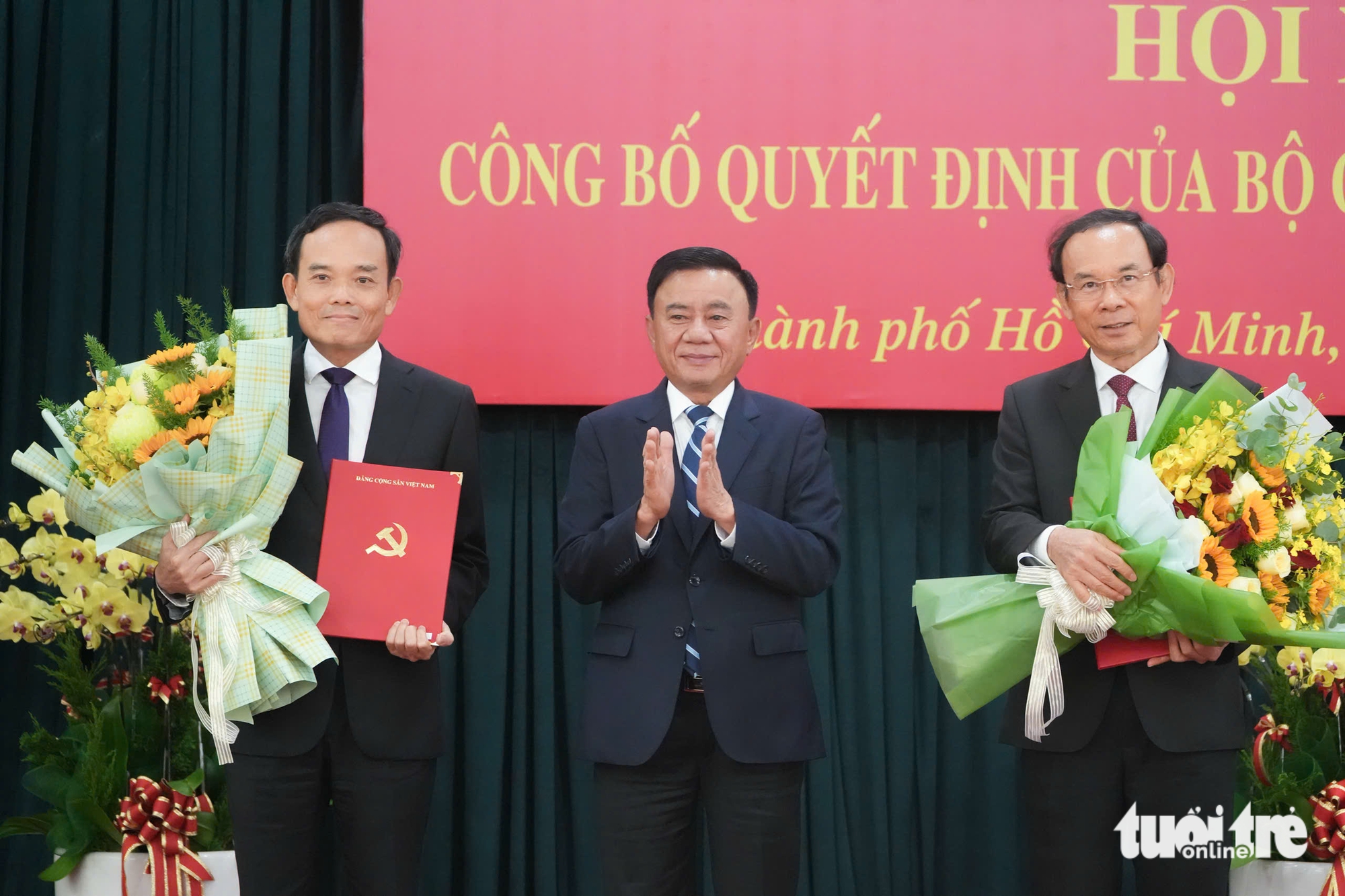 阮文年被指派监督和指导胡志明市市委至党的第十四次代表大会