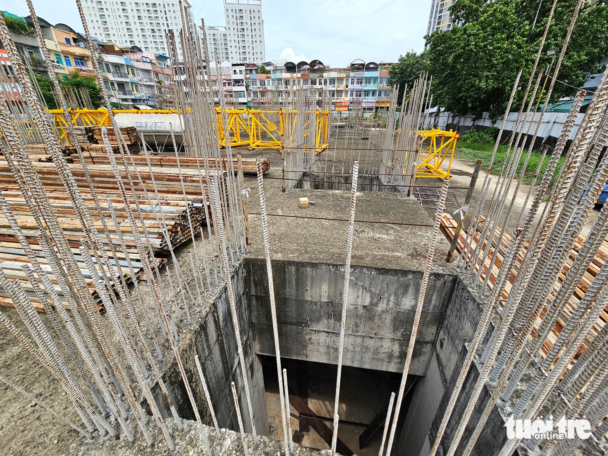 心痛数百亿公寓项目在胡志明市‘停滞’6年
