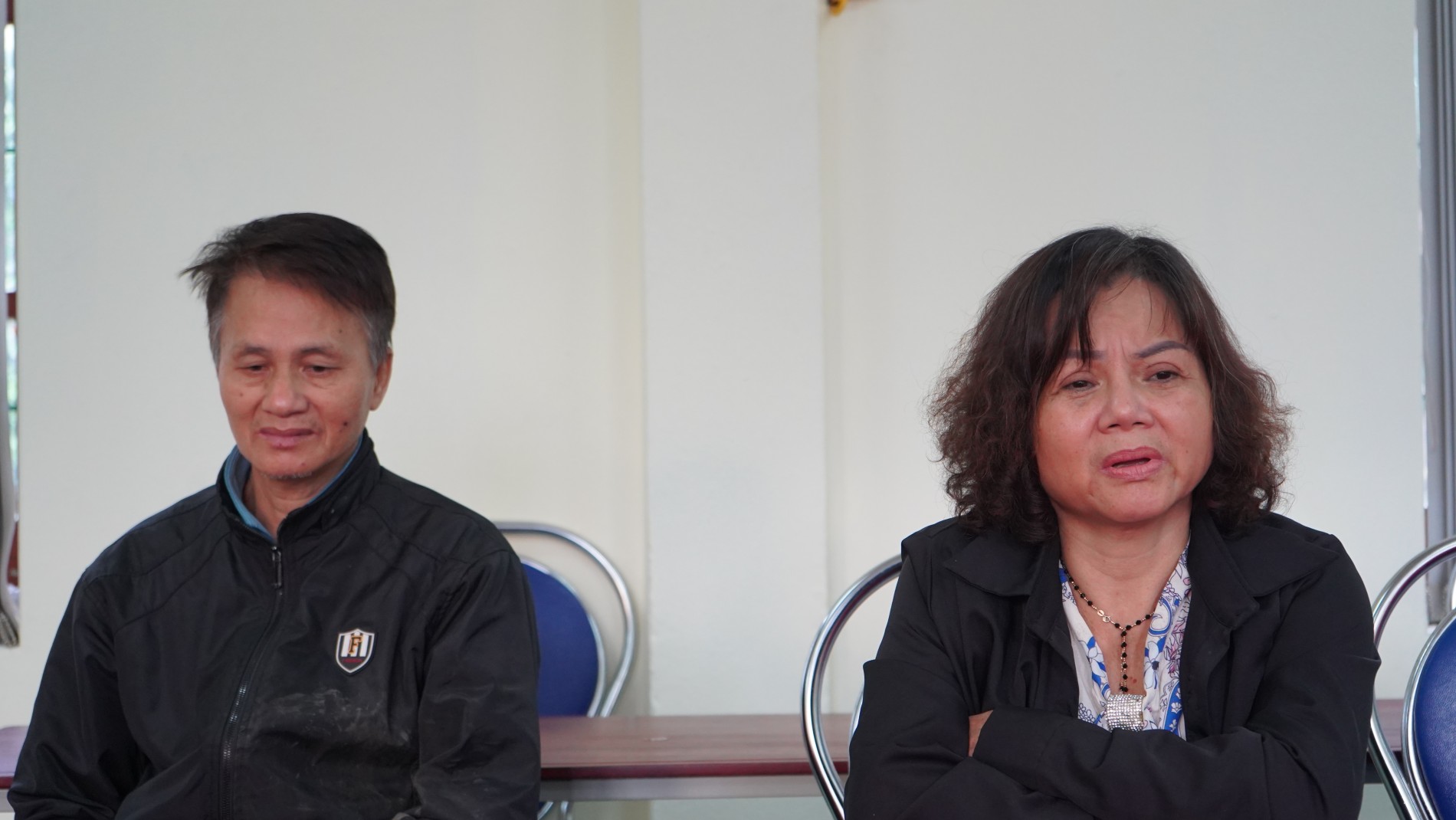 妇女与儿童事务局指导对遭三名亲属虐待的女孩进行心理治疗