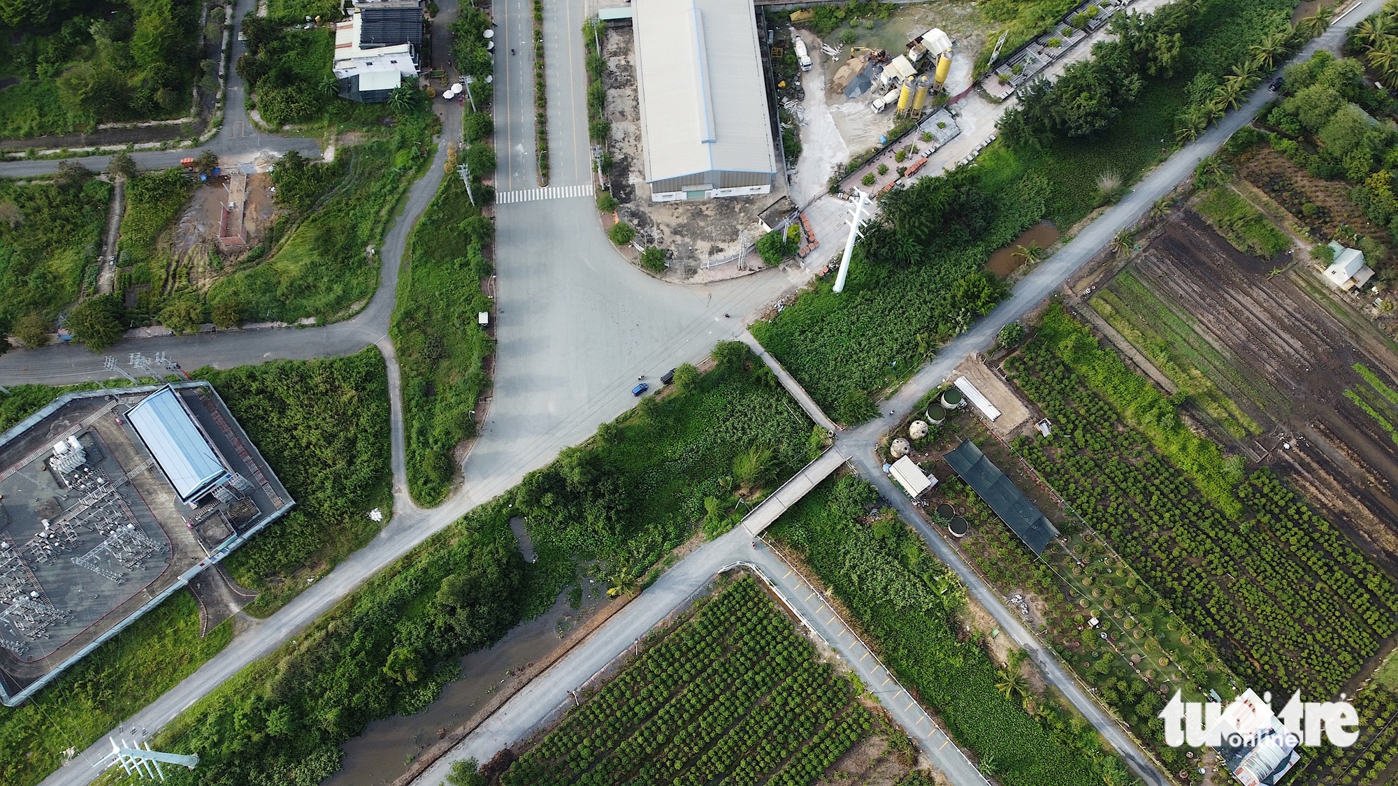 西宁省海山-新都道路航拍，等待连接胡志明市武文杰延长线