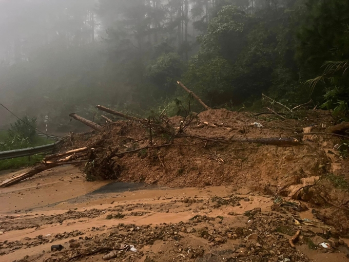 大雨导致林同省多处山体滑坡
