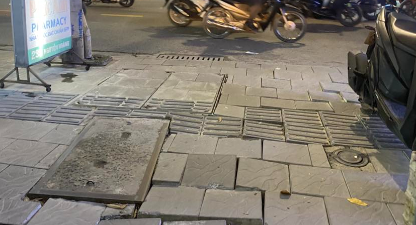 为什么岘港新改造的人行道凹凸不平，难以行走？