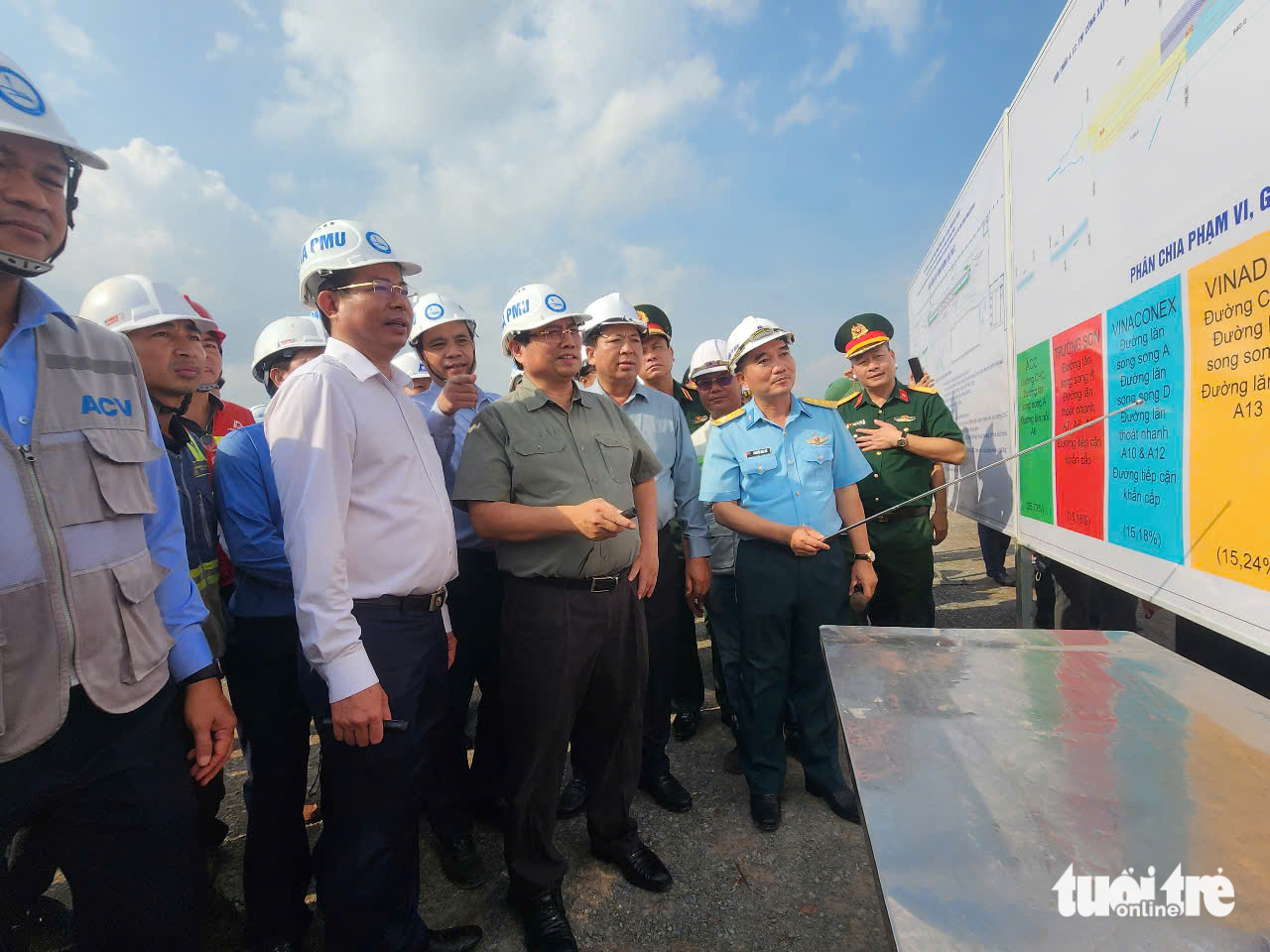 范明政总理检查龙城机场施工进度
