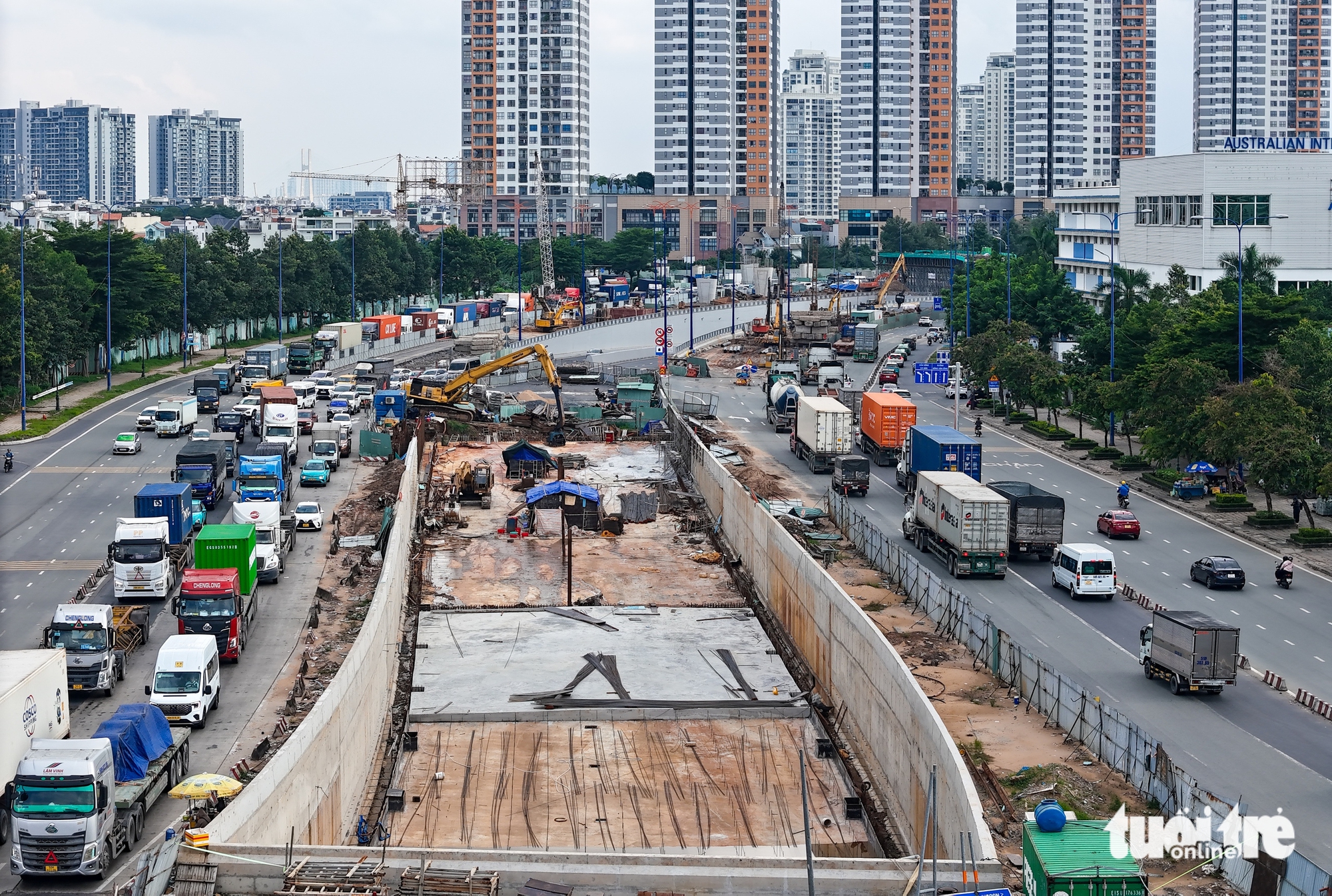 安富立交全景：胡志明市东部门户进度缓慢