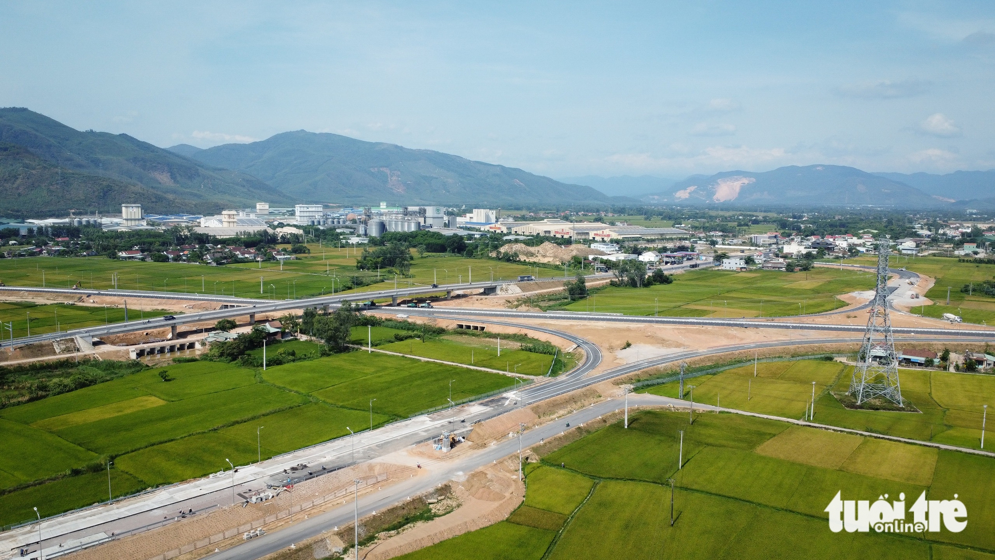 即将完成的怀仁-归仁高速公路近况，是否按计划进行？