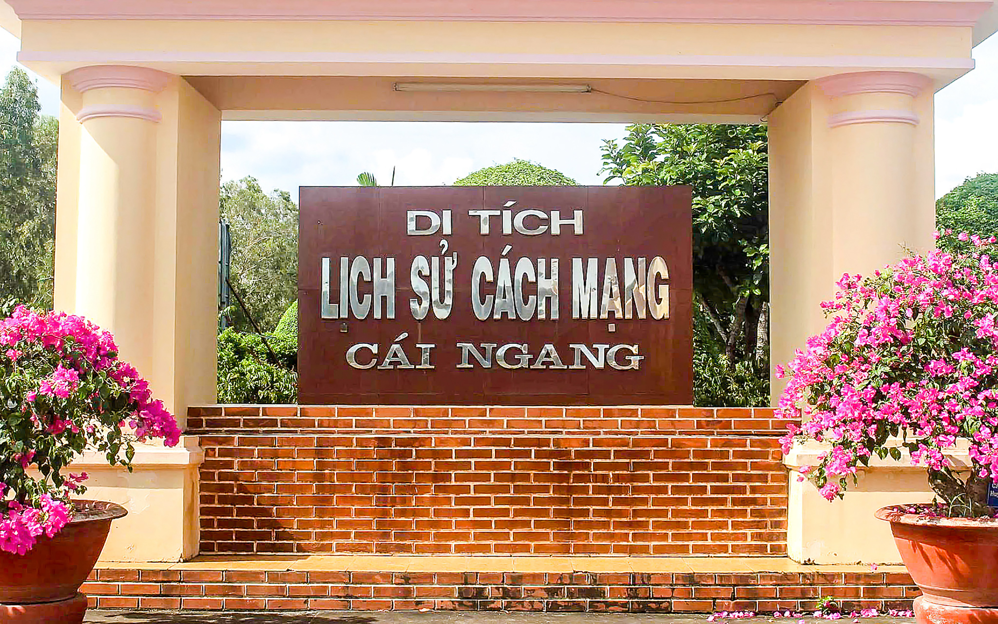 TikToker因发布关于Cái Ngang遗址的错误信息被处理